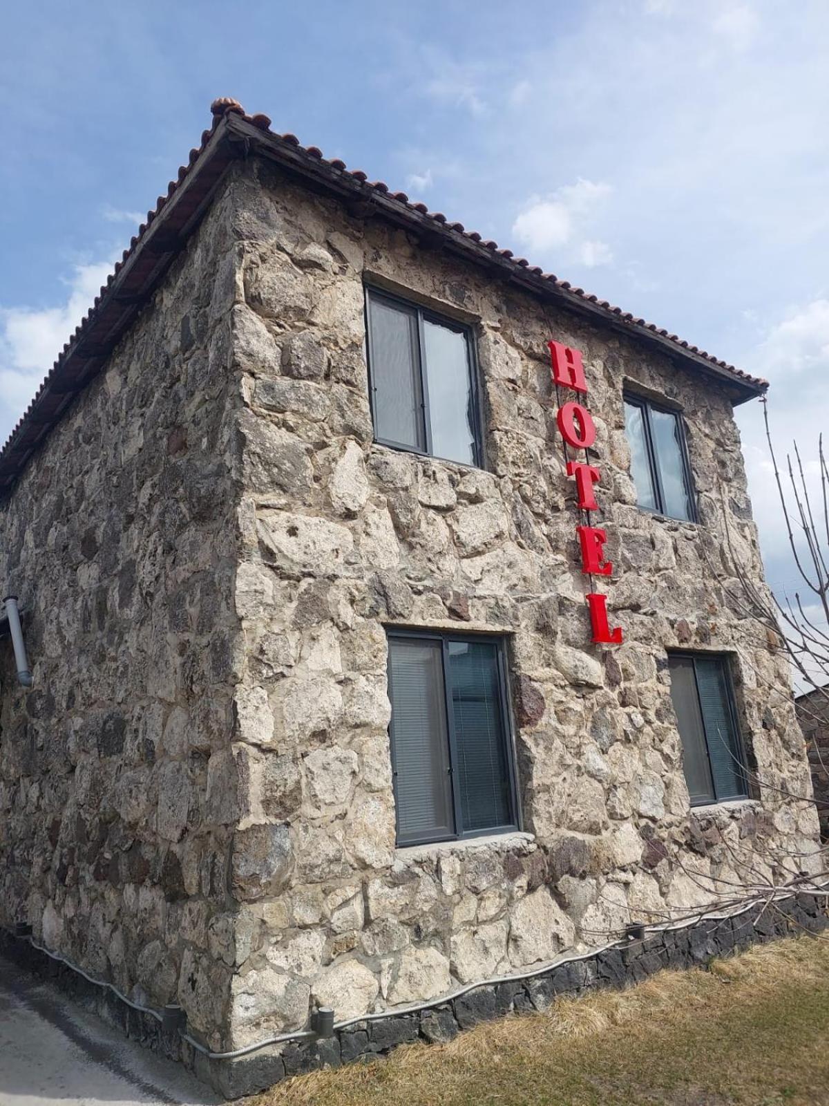 Hotel Maruna Sevan Dış mekan fotoğraf